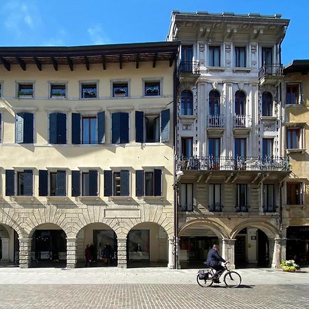 Mercatovecchio Luxury Suites ウーディネ エクステリア 写真